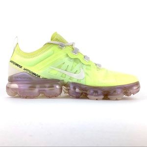NWT Nike Air VaporMax SE Luminous Green